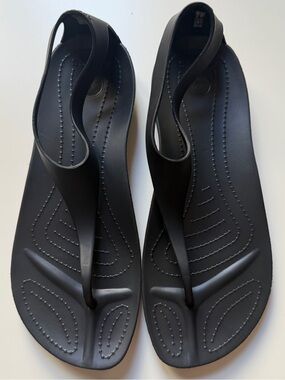 Crocs Sexi Flip Flops Serena Comfort TStrap Thong Slip-On Sandals Black W10 NWOT